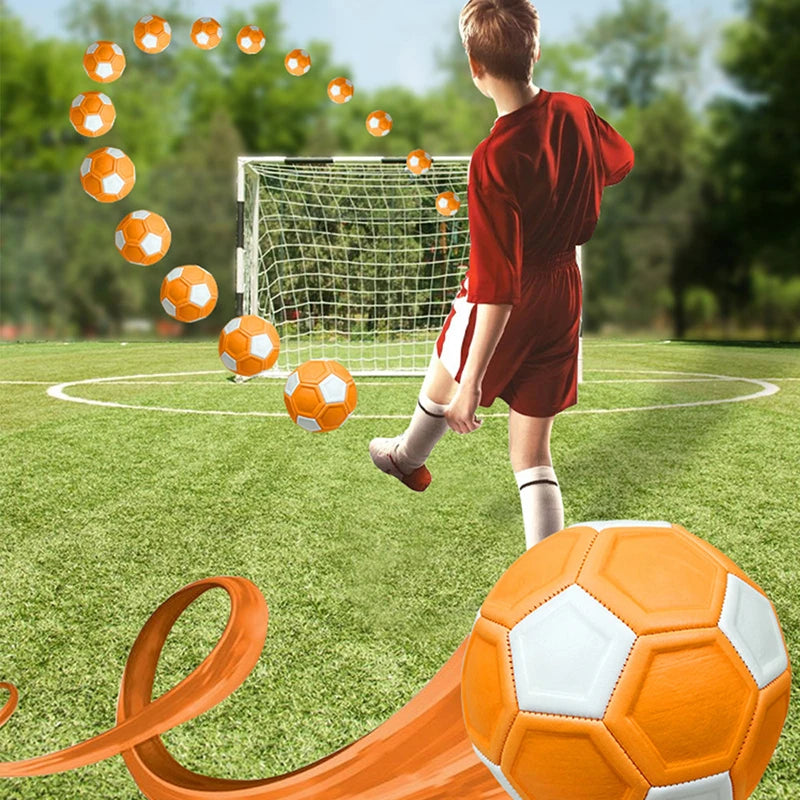 KickZone Curve Bal⢠ā Licht, Wendbaar, Onverslaanbaar